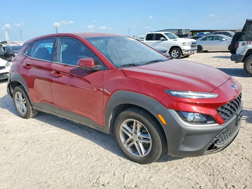2023 HYUNDAI KONA SE  