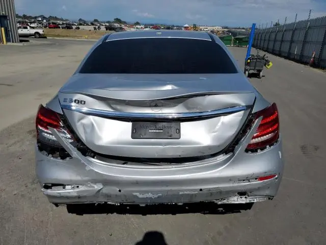 2017 MERCEDES-BENZ E 300  
