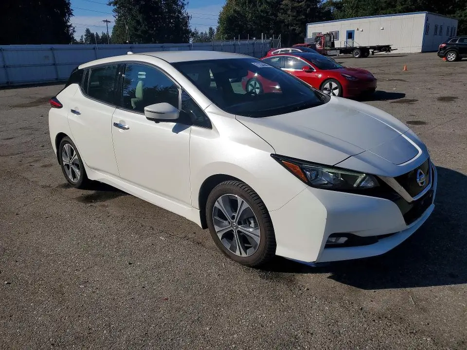2021 NISSAN LEAF SL PLUS  