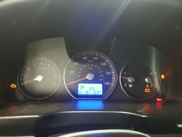 2012 HYUNDAI SANTA FE GLS  