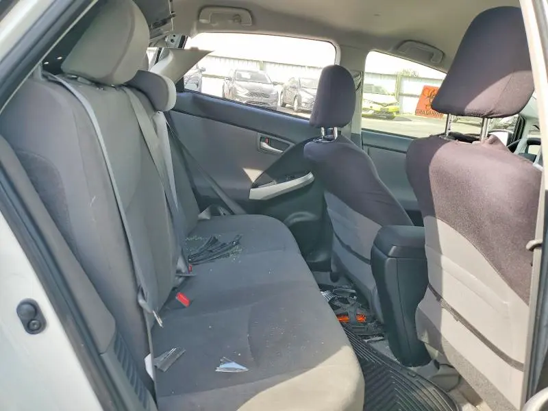 2015 TOYOTA PRIUS TWO  