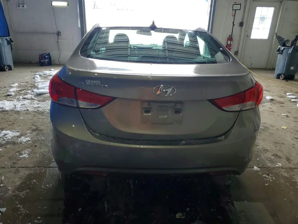 2013 HYUNDAI ELANTRA GLS  