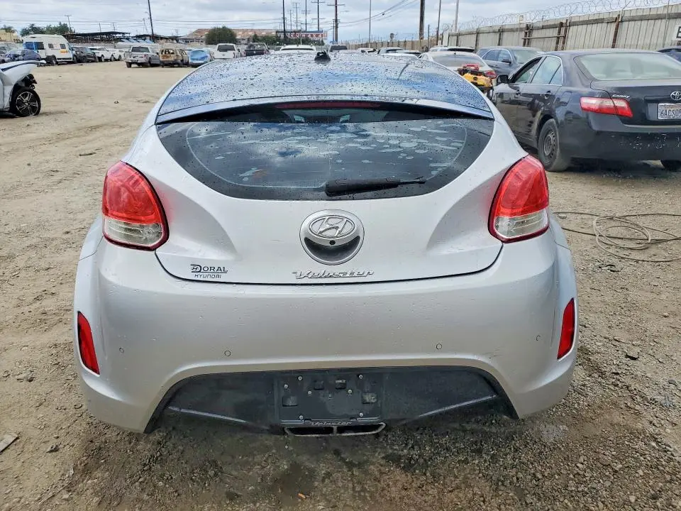 2013 HYUNDAI VELOSTER BASE  