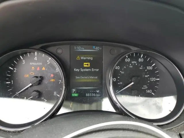 2017 NISSAN ROGUE SV  