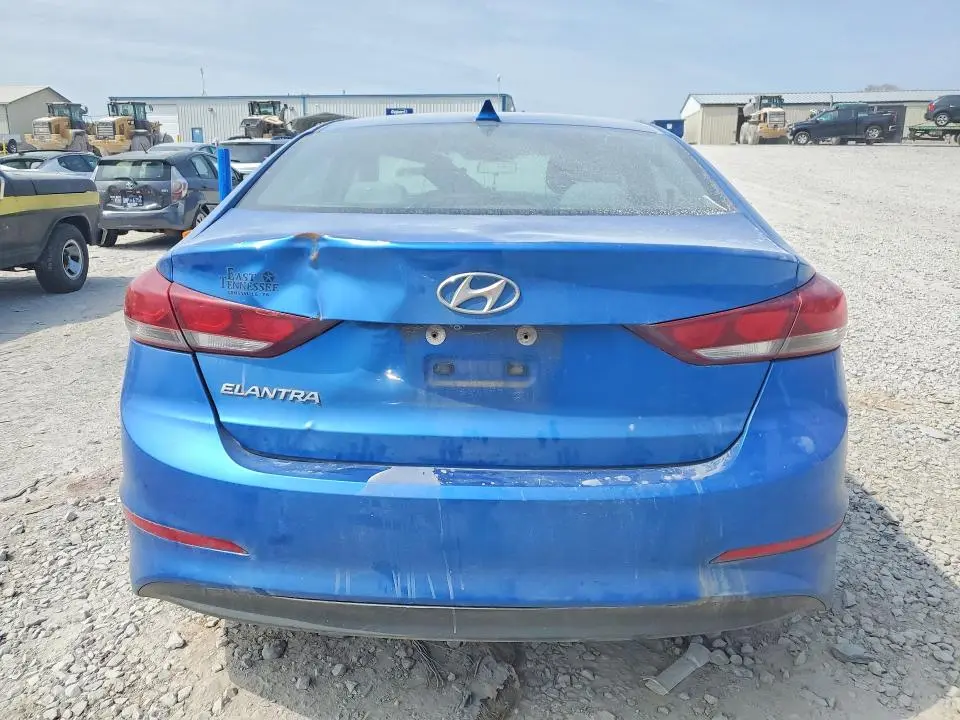 2018 HYUNDAI ELANTRA EC   