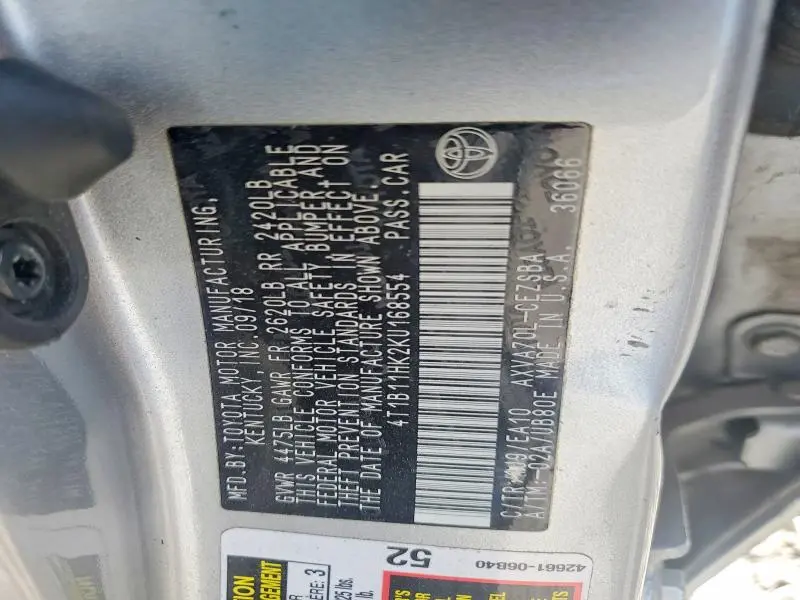 2019 TOYOTA CAMRY SE  