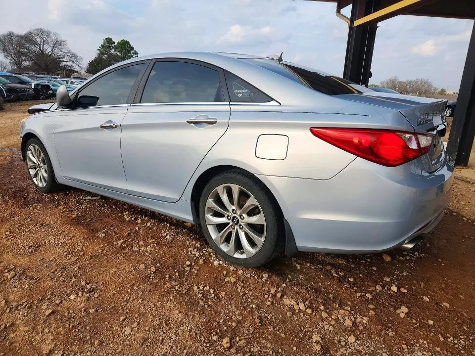 2013 HYUNDAI SONATA SE  