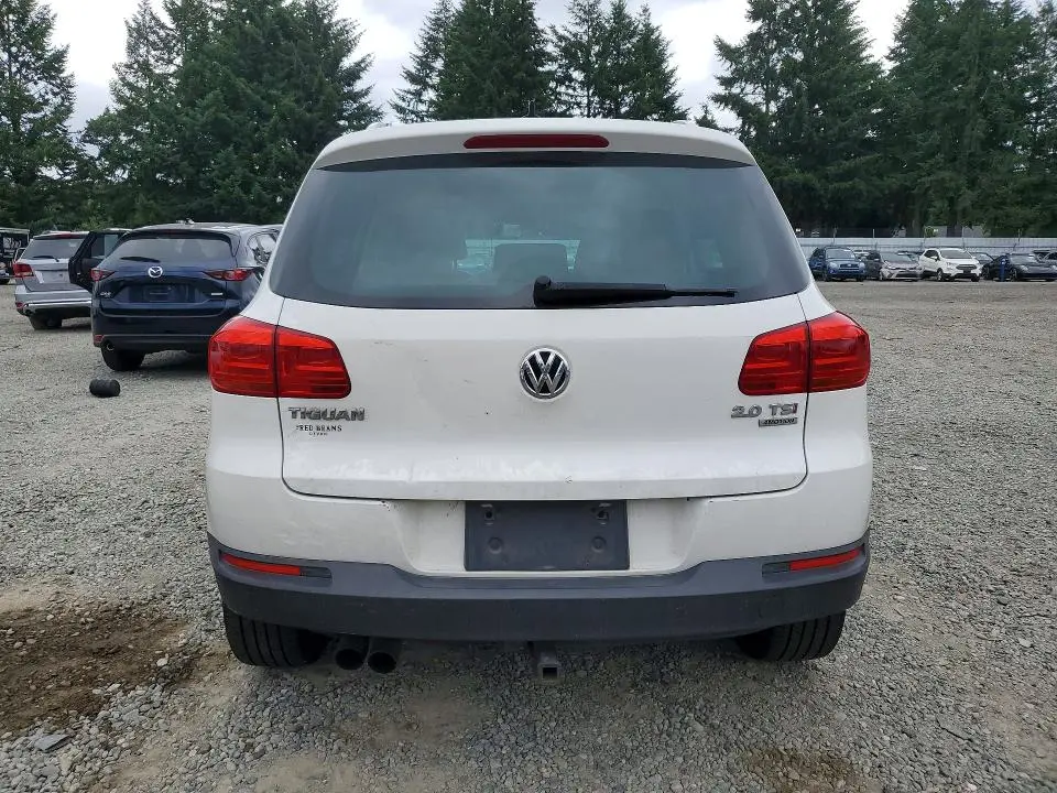 2012 VOLKSWAGEN TIGUAN S  