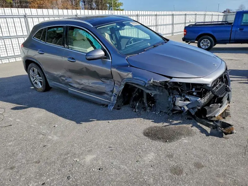 2021 MERCEDES-BENZ GLA 250 4MATIC  