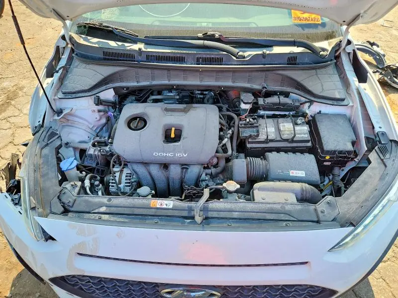 2021 HYUNDAI KONA SE  