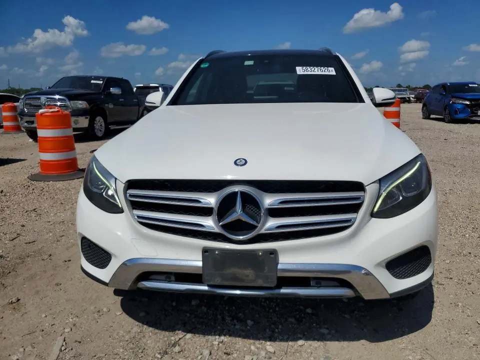 2017 MERCEDES-BENZ GLC 300  