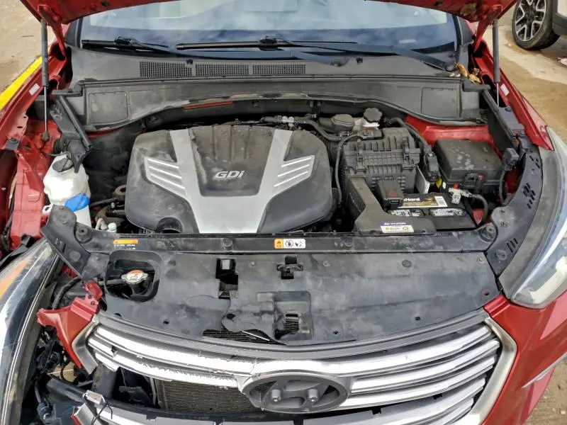 2018 HYUNDAI SANTA FE SE  