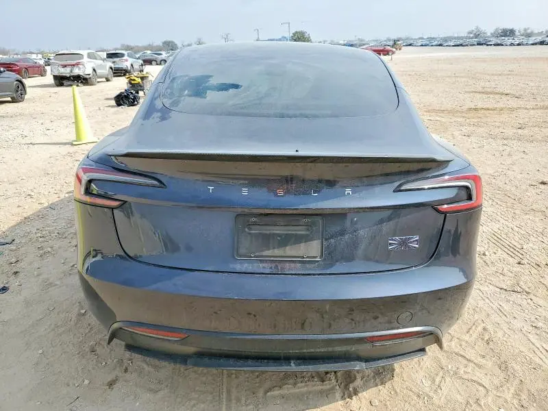 2024 TESLA MODEL 3   