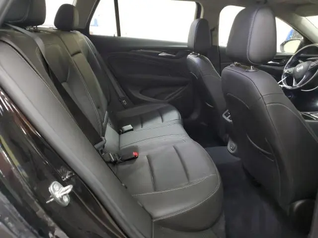 2019 BUICK REGAL TOURX ESSENCE  