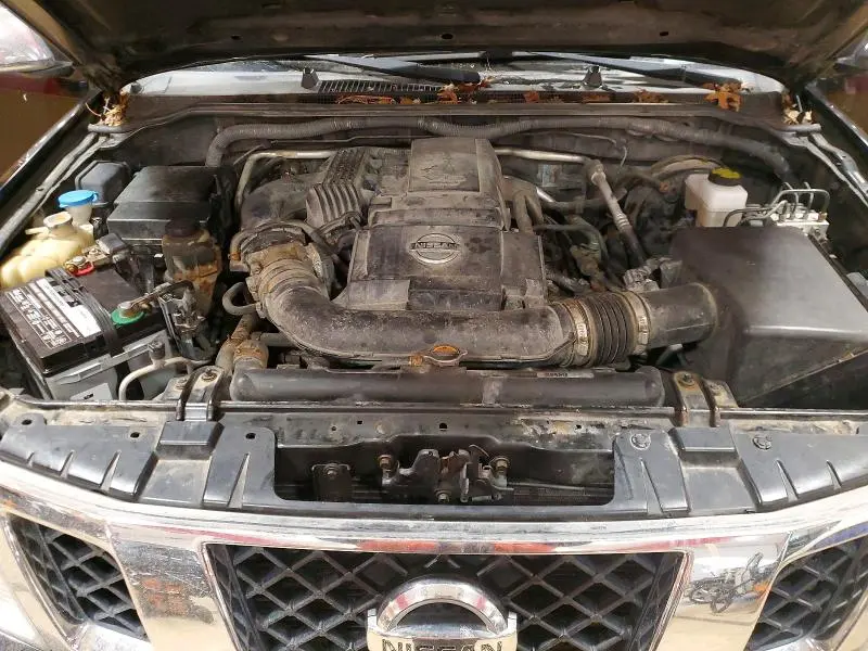 2012 NISSAN FRONTIER S  