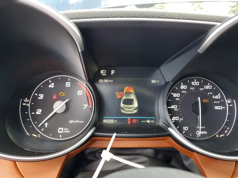 2018 ALFA ROMEO GIULIA Q4  