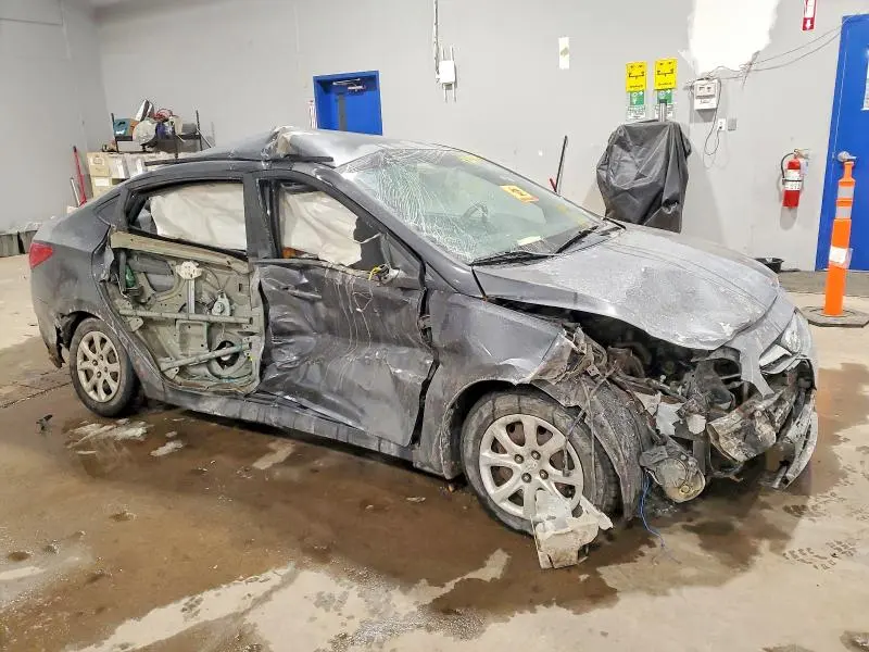 2012 HYUNDAI ACCENT GLS  