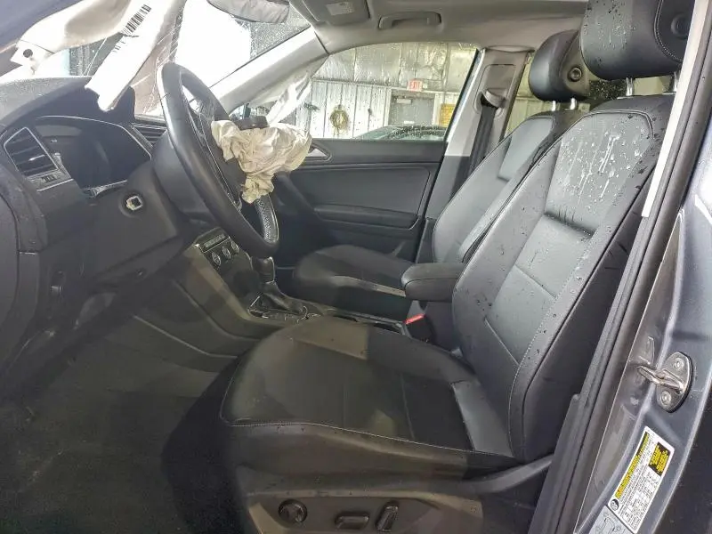 2019 VOLKSWAGEN TIGUAN SE  
