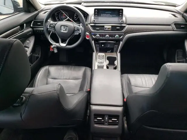 2018 HONDA ACCORD TOURING  