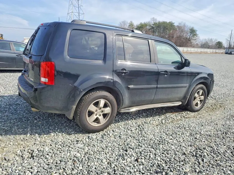 2011 HONDA PILOT EXL  