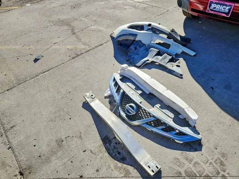 2012 NISSAN MURANO S  