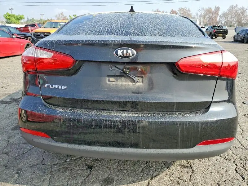 2016 KIA FORTE LX  