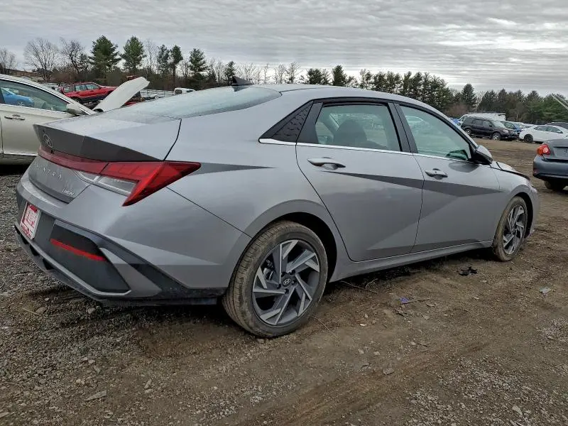 2026 HYUNDAI ELANTRA LIMITED  