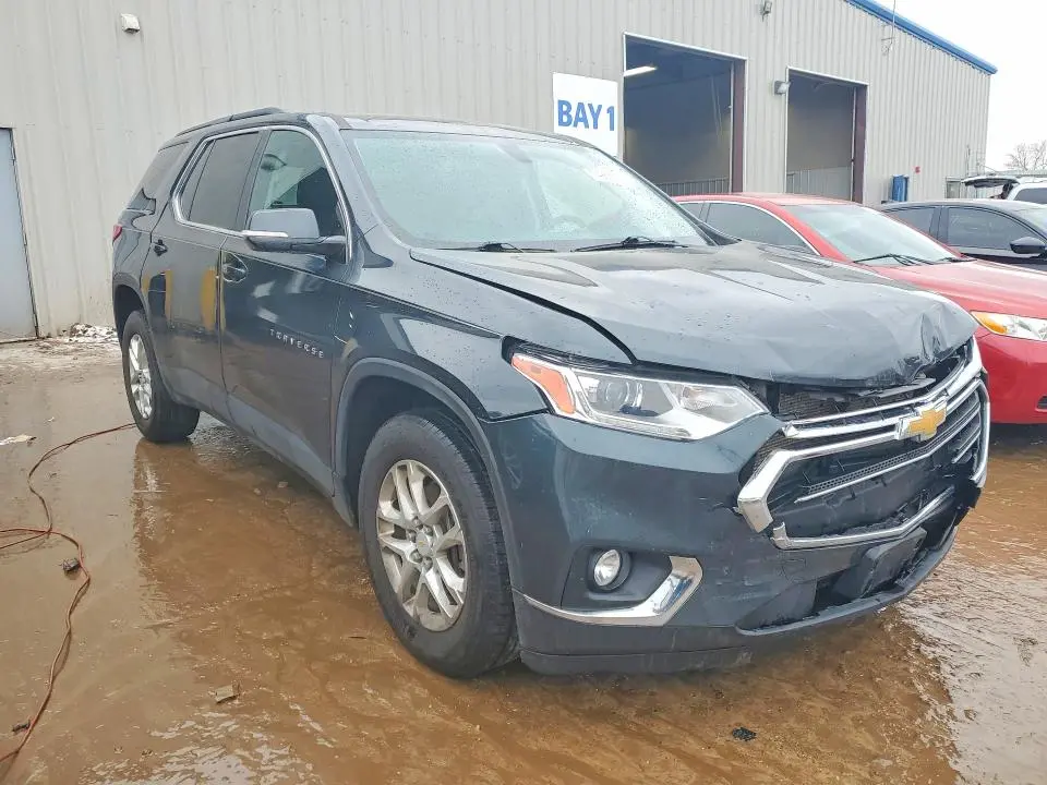 2020 CHEVROLET TRAVERSE LT  