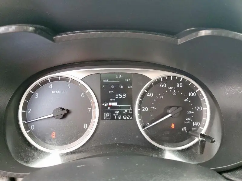 2021 NISSAN VERSA S  