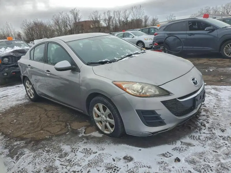 2010 MAZDA 3 I  