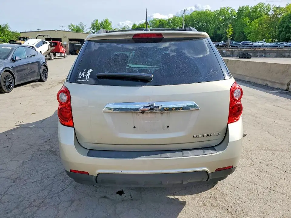 2015 CHEVROLET EQUINOX LT  