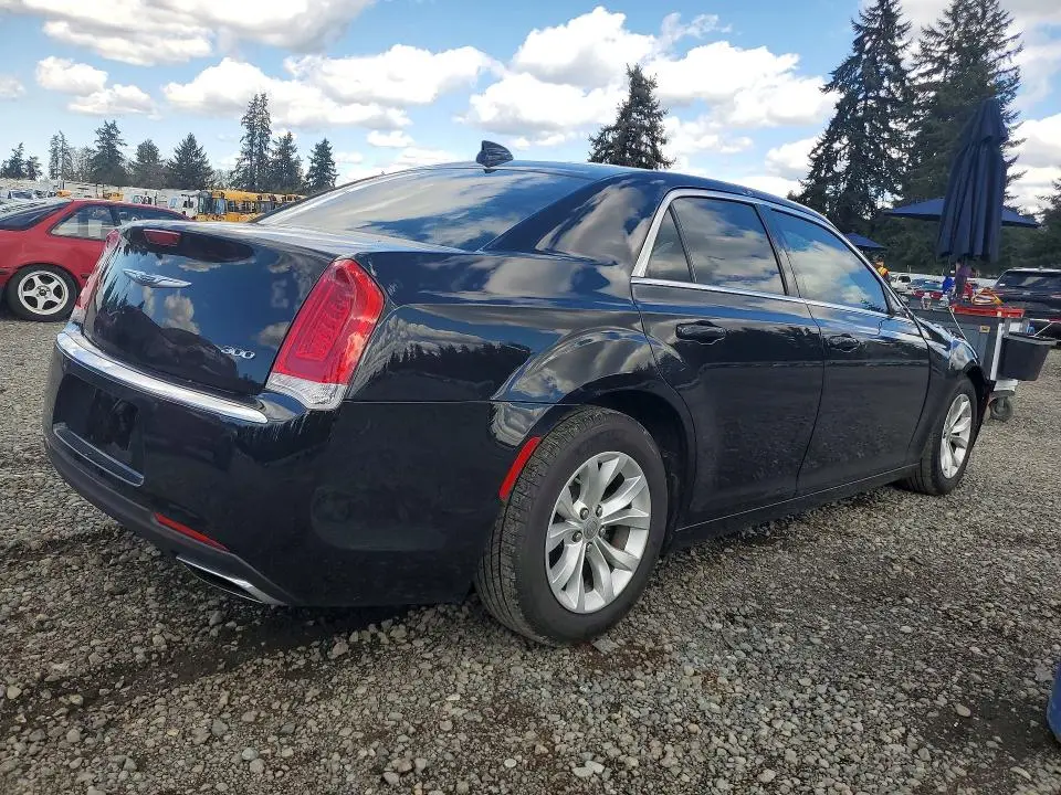2016 CHRYSLER 300 LIMITED  