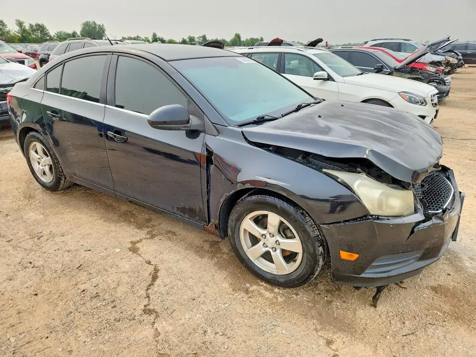 2013 CHEVROLET CRUZE LT  
