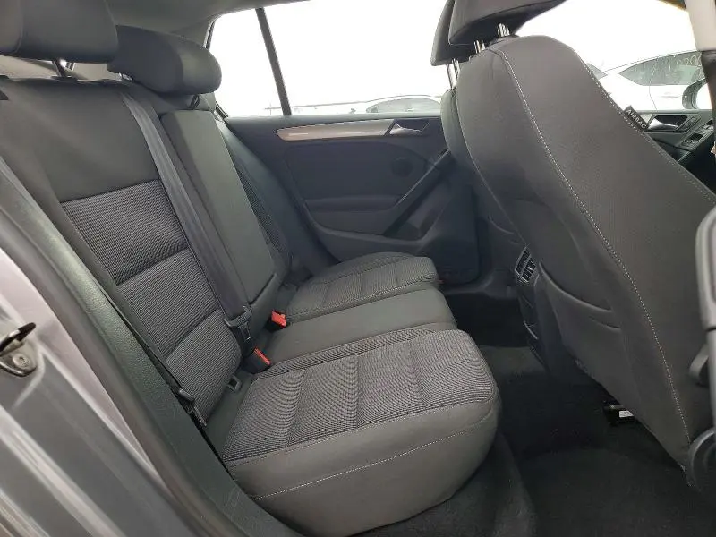 2012 VOLKSWAGEN GOLF   