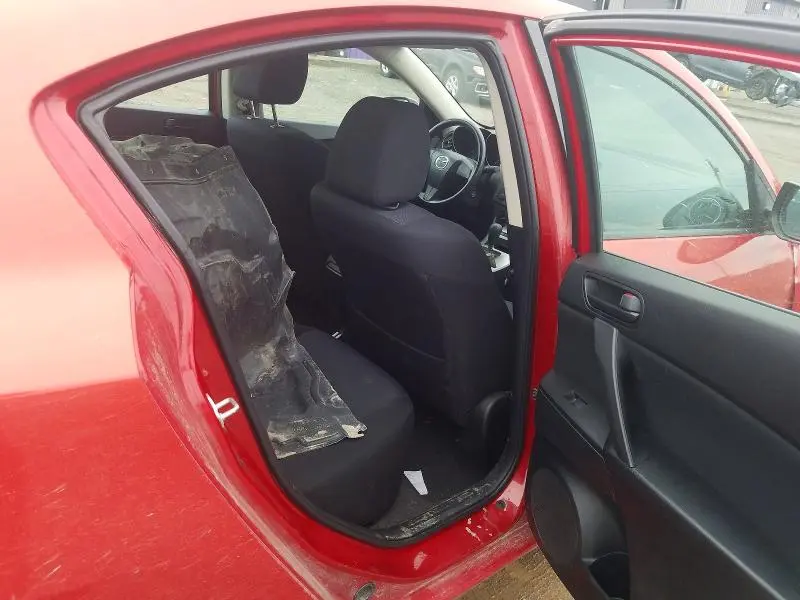 2010 MAZDA 3 I  