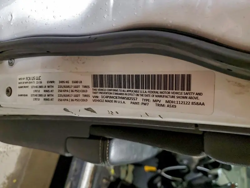 2017 JEEP CHEROKEE LATITUDE  