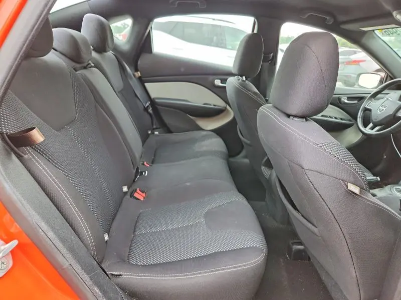 2015 DODGE DART SXT  