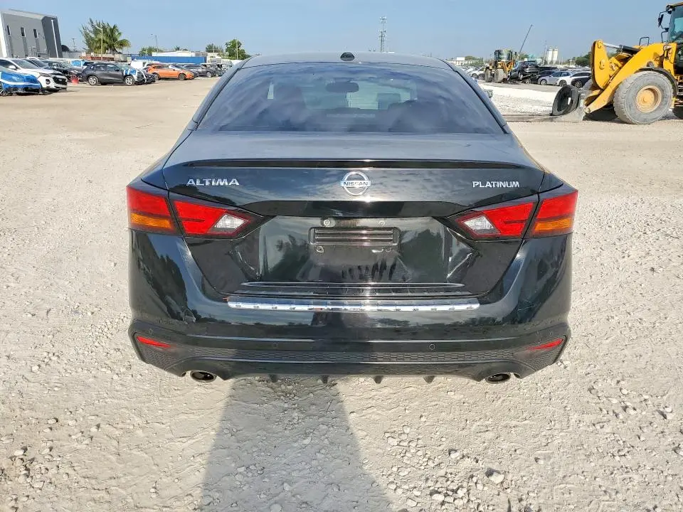 2019 NISSAN ALTIMA PLATINUM  