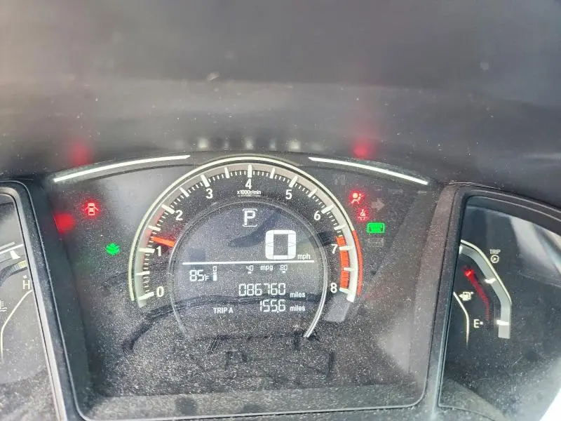 2018 HONDA CIVIC LX  