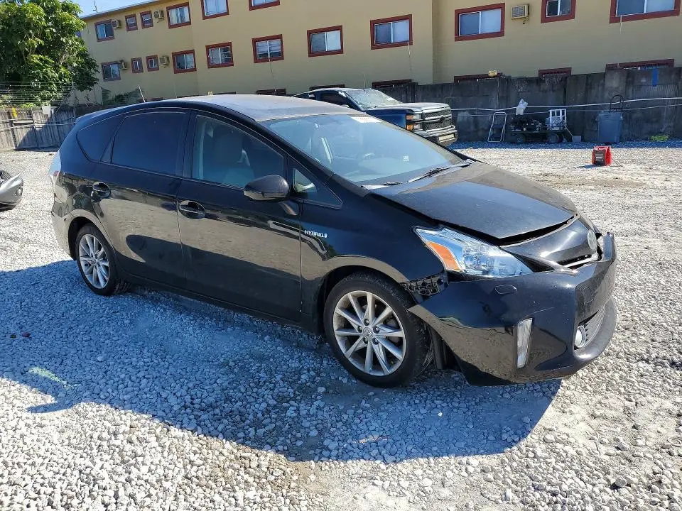 2012 TOYOTA PRIUS V FIVE  