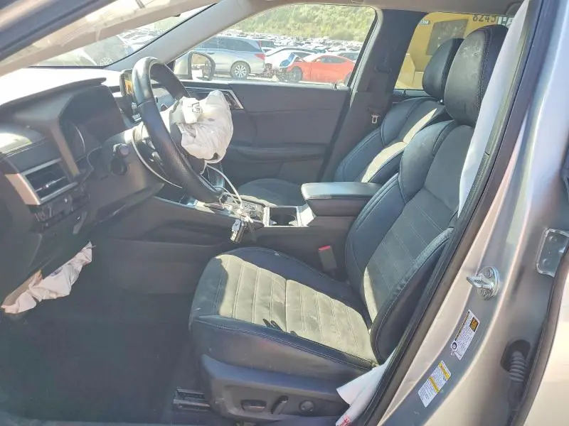 2023 MITSUBISHI OUTLANDER   