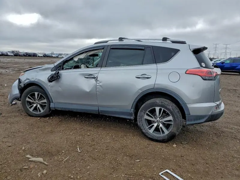 2017 TOYOTA RAV4 XLE  