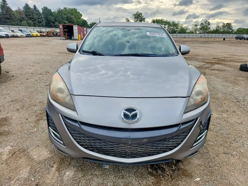 2011 MAZDA 3 S  