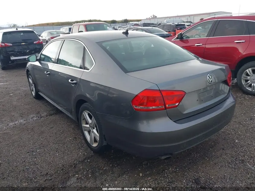 2012 VOLKSWAGEN PASSAT 2.5L SE
