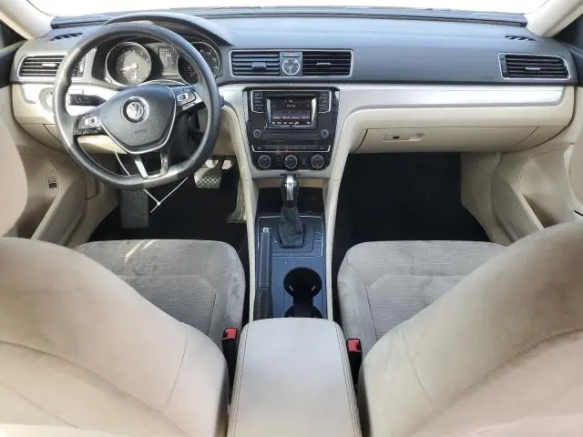 2017 VOLKSWAGEN PASSAT S  