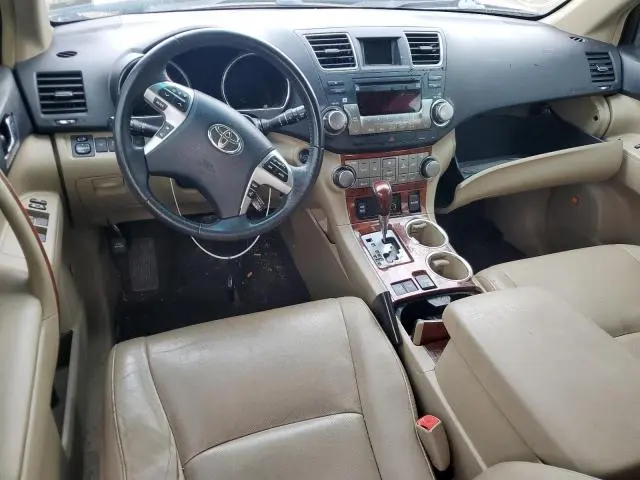 2011 TOYOTA HIGHLANDER LIMITED  