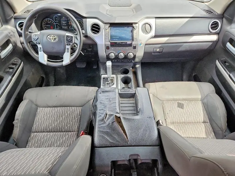 2021 TOYOTA TUNDRA SR5  