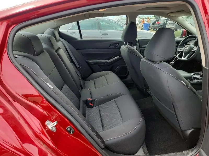 2023 NISSAN ALTIMA SV  