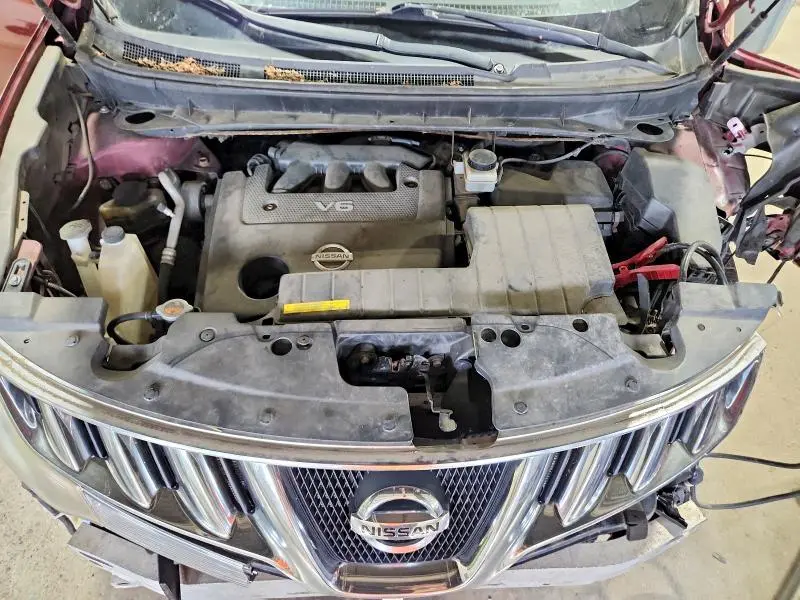 2010 NISSAN MURANO S  
