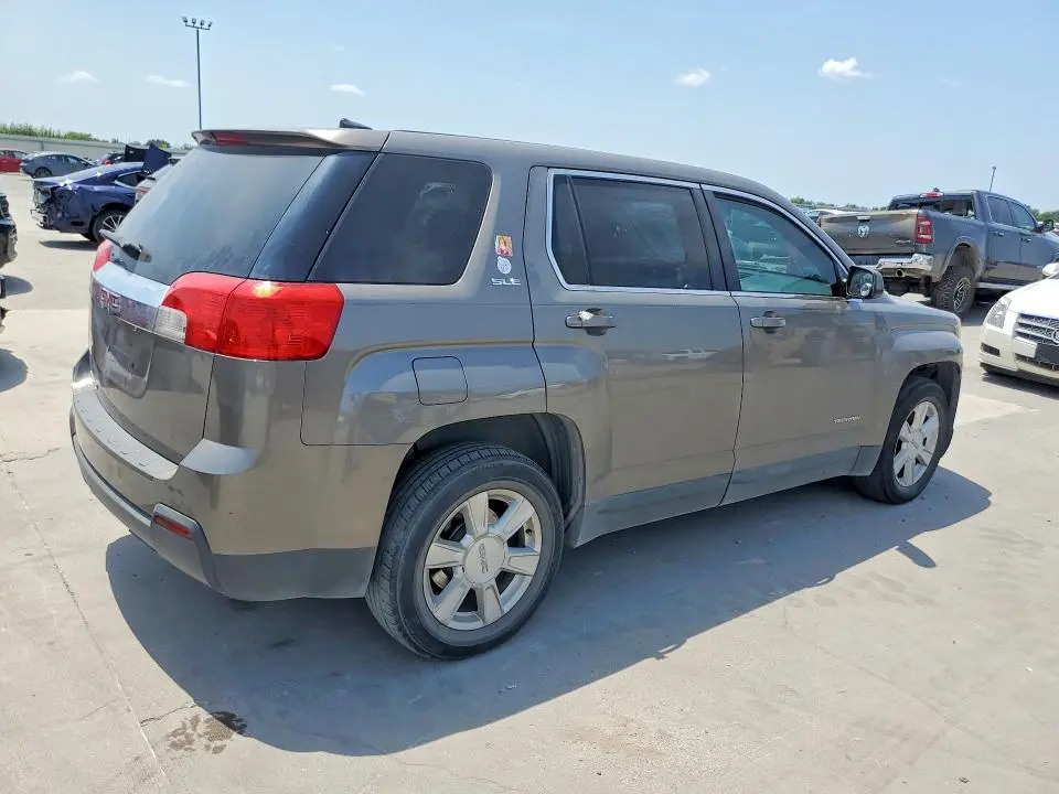 2011 GMC TERRAIN SLE  